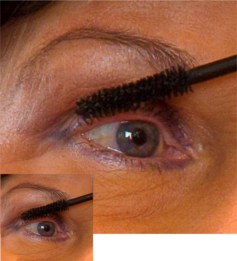 Olika spegelbilder i en vanlig spegel och i SPEGELZOOM®